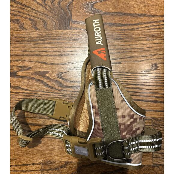 Camo Dog Harness Brand New Size Small - Picture 1 of 4